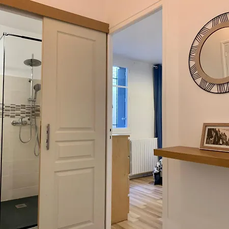 شقة Voltaire - Centre *