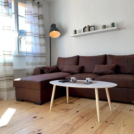 Voltaire - Centre شقة قرقشونه